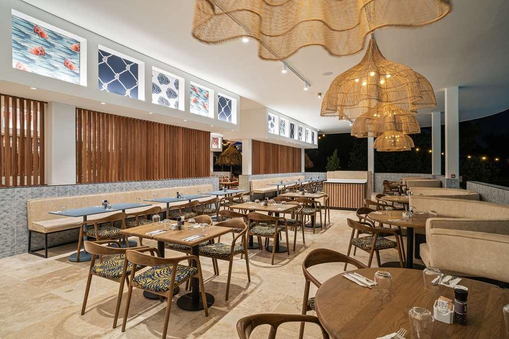 The Rif At Mangrove Beach Corendon All-Inclusive Curio 빌렘스타트 레스토랑 사진